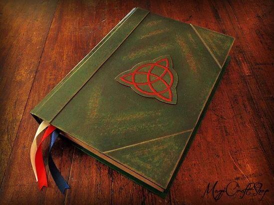 libro de las sombras embrujadas